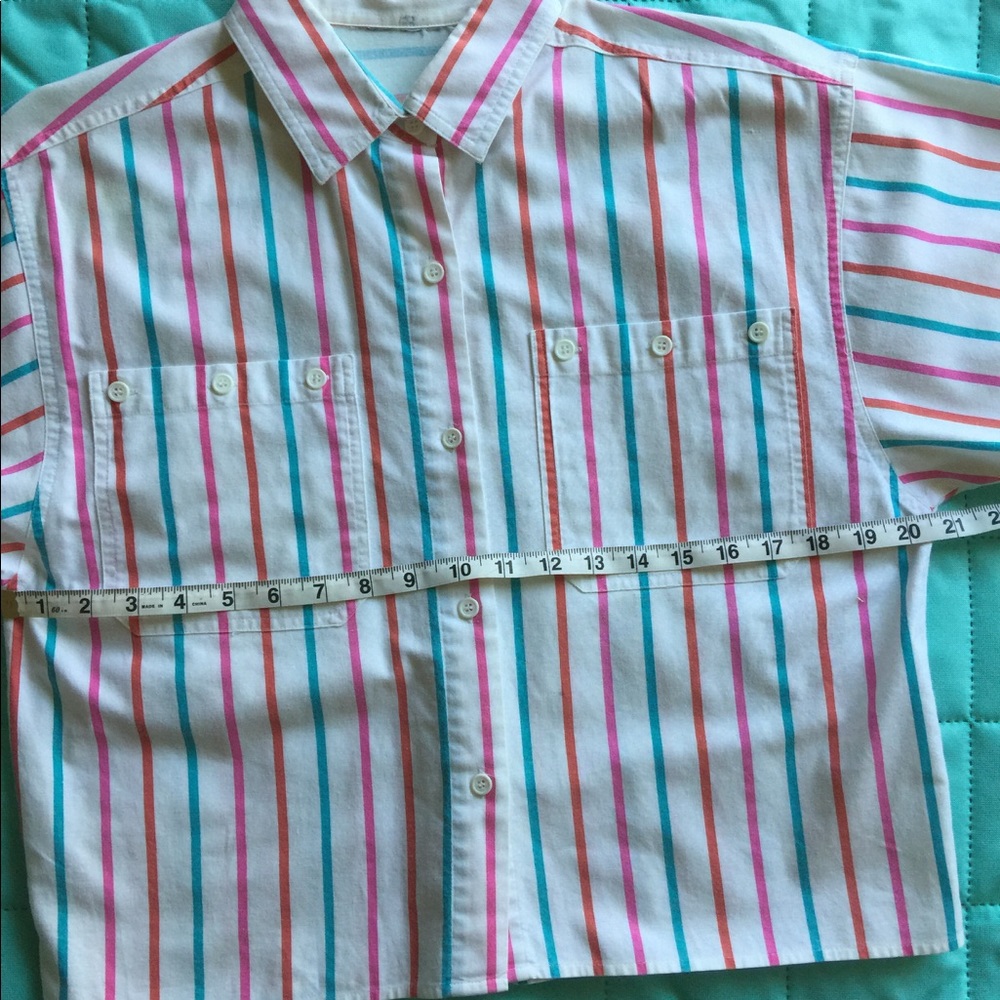 🌷STRIPED BLOUSE🌷 - Picture 4 of 4